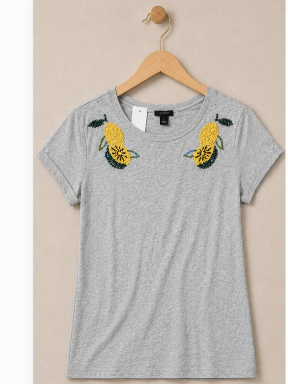 Ann‎ Taylor Embellished Cotton Tee – Lemon Detail -  Size S - NWT